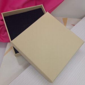 Caja Conjunto Lisa 9×9 beige