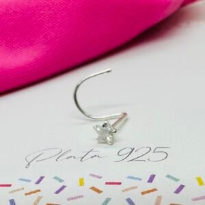 Piercing nariz estrella